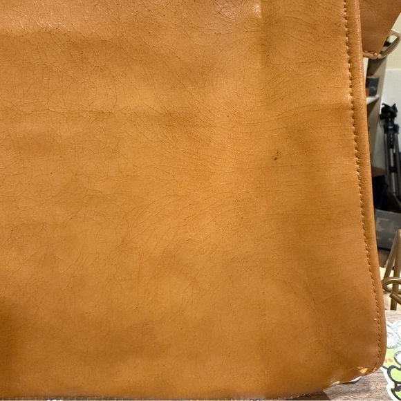 Caramel Tan Vintage Leather Purse Clutch - Picture 6 of 9